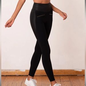 Excellent condition!! Throw it Higher ADAY Leggings